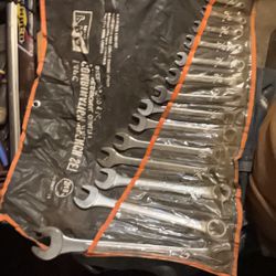 Wrench Set
