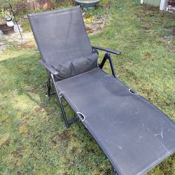 Lounge chair