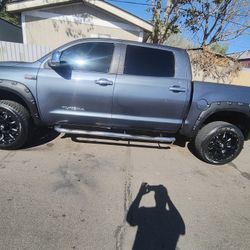 2010 Toyota Tundra