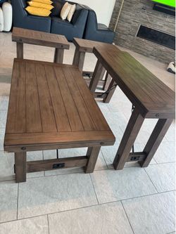 Coffee table set
