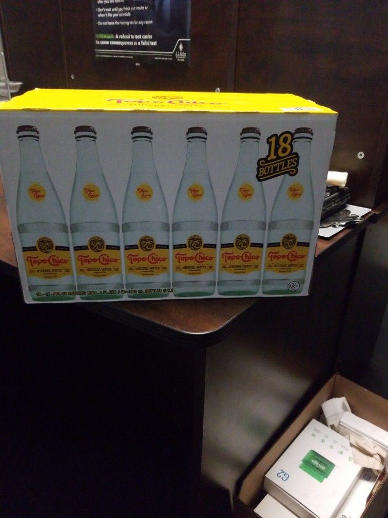 mineral water 18 pack  topo chico 