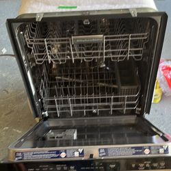 Dishwasher 