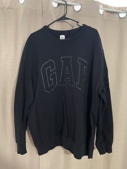 Gap Crew Neck
