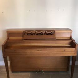 Lyon-Healy Upright Piano