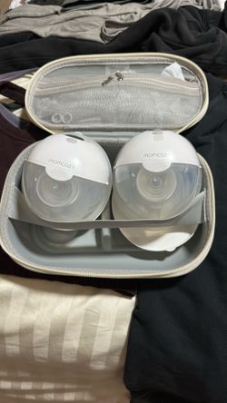 MomCozy M5 Smart Wearable Breast Pump