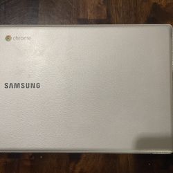 Chrome Book 4 Samsung