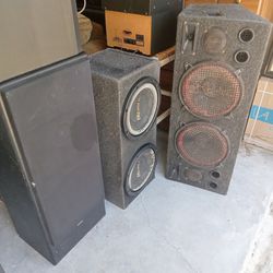 Set of 3 Speakers box (Chuchero) and one subwoofer 