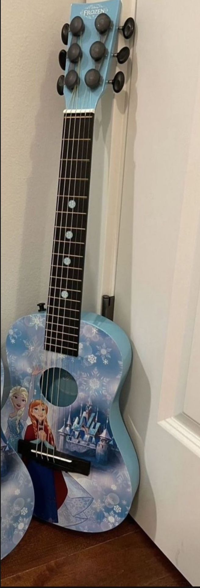 Frozen Children’s Guitar