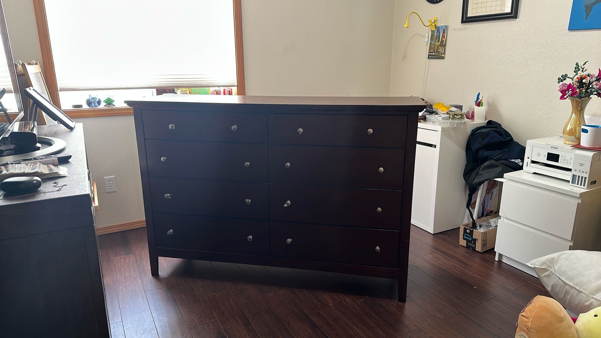 Solid Wood Mahogany Color Dresser 5ftx3ftx1.5ft