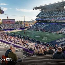 2 UW Football Tickets 8/31 