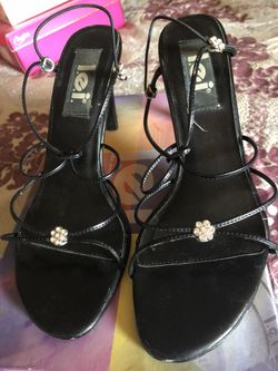 Ladies evening sandals size 7