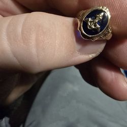 Waves Ww2 Military 10k Gold Ring