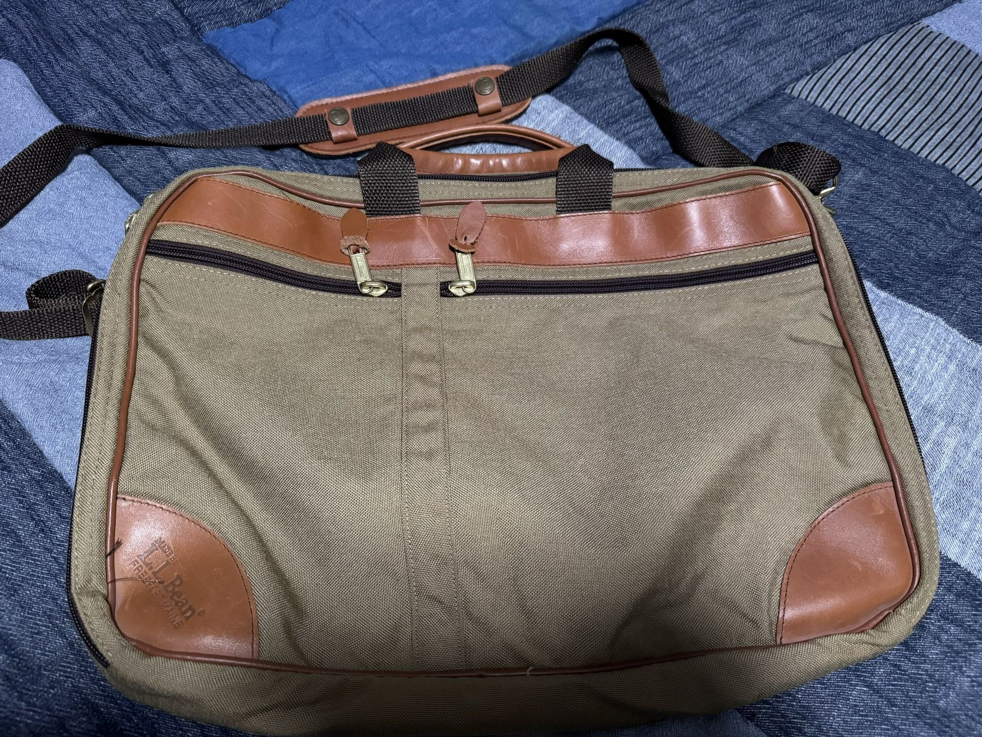 LL Bean Laptop Messenger Bag