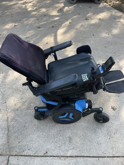 Electric Wheelchair Permobil C 300