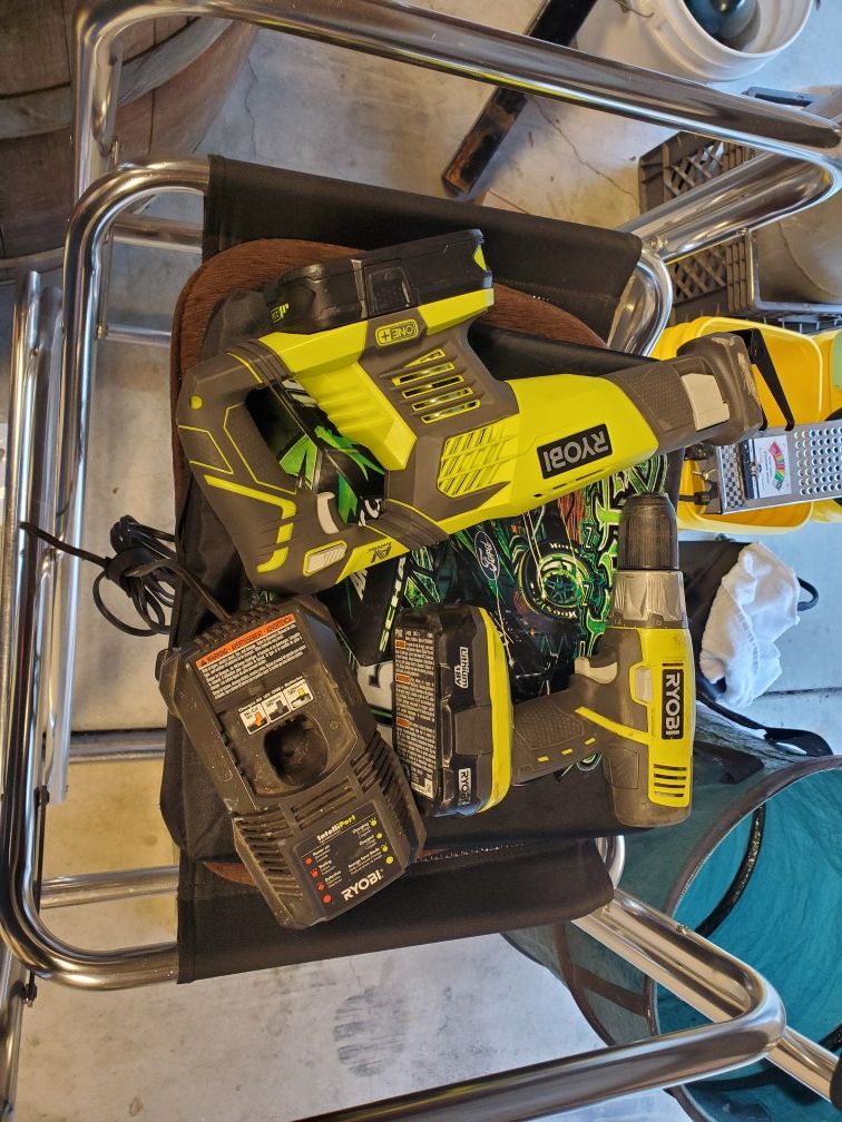 Ryobi 18v drill and reciprocating saw plus charger and batteries