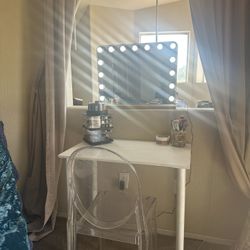 Vanity Mirror Table And Side Table W Chair $60.00! 