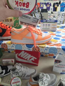Yeah dunks 5.5