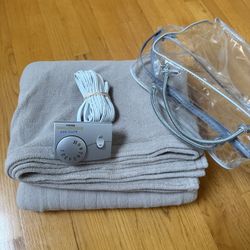 Heated Throw Blanket 67 x 86
