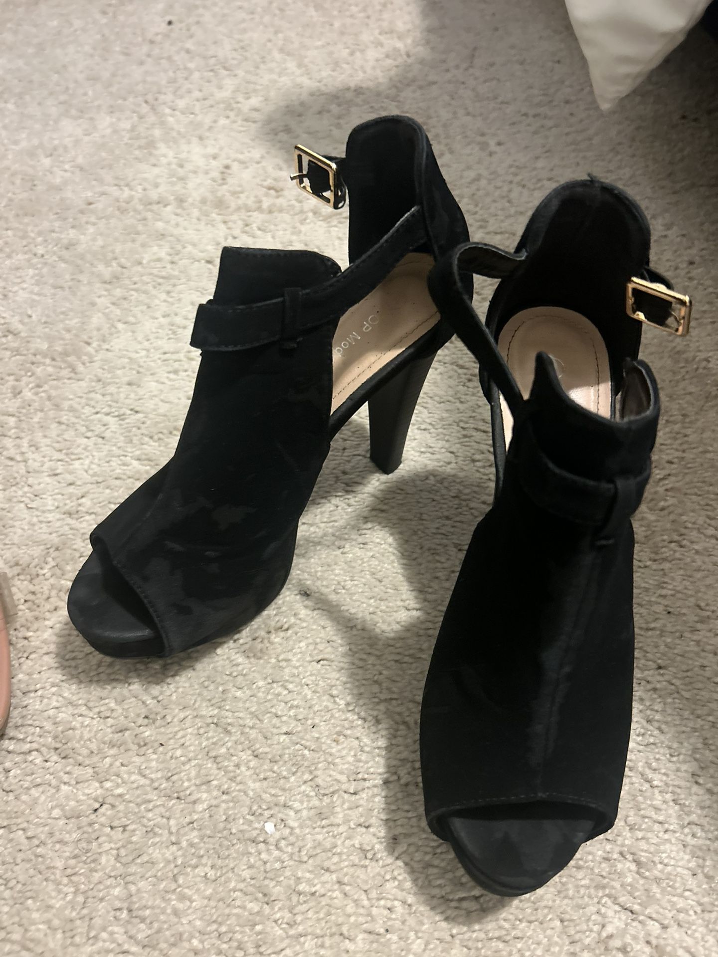 Top Moda Heels 15$ Each Or 25$ For Both
