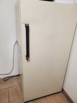 Kenmore large capacity stand up freezer