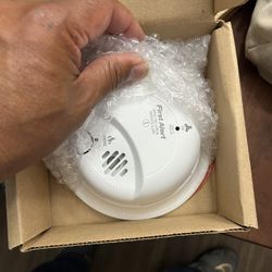 First Alert Sc9120B Hardwire Combination Smoke And Carbon Monoxide Alarm With Battery Back Up