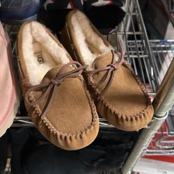 Ugg Moccasins New Women's Size 5