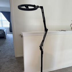 Overhead Light Stand For iPhone 