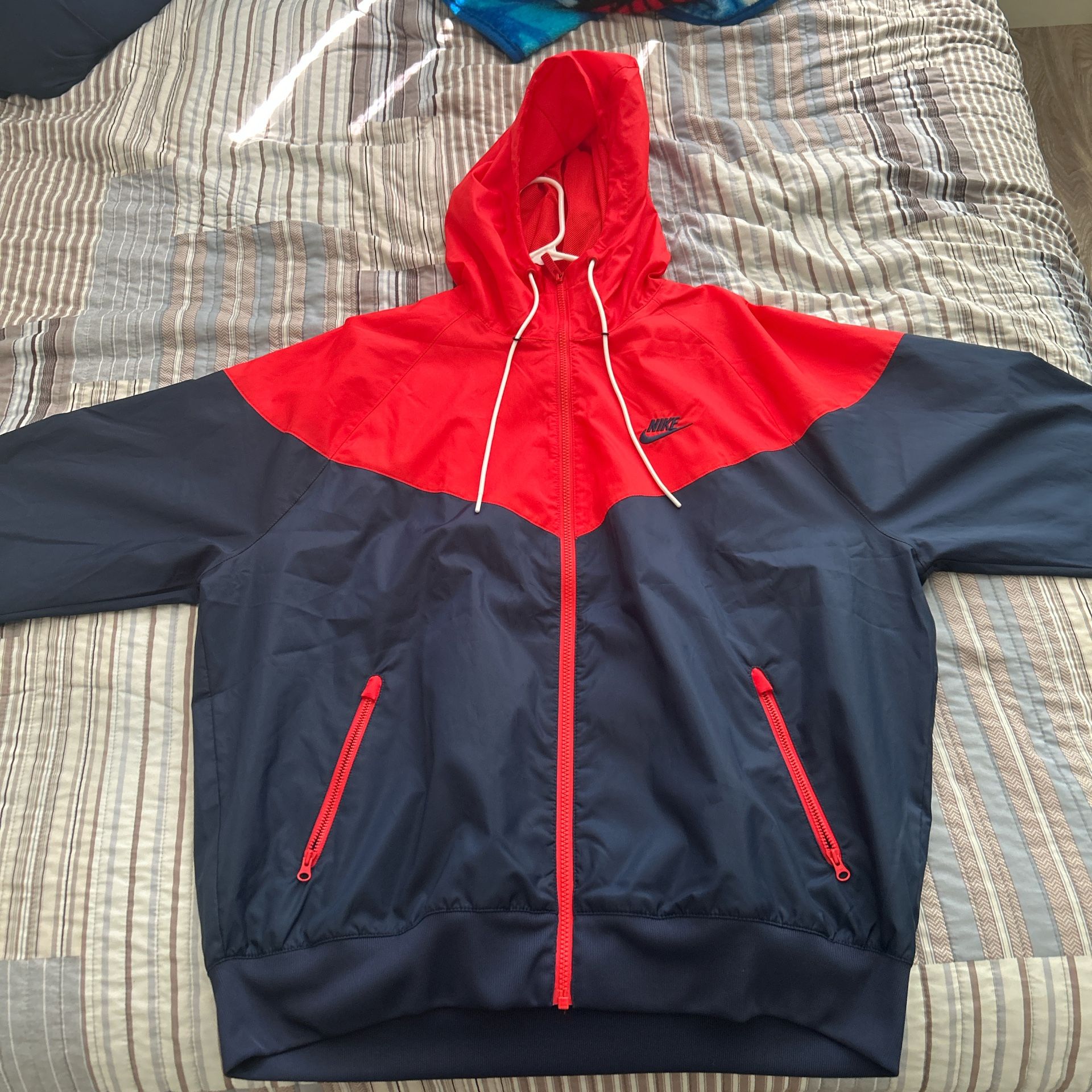 Nike Windbreaker Jacket – Red & Navy, Size Large, Hooded, Full-Zip