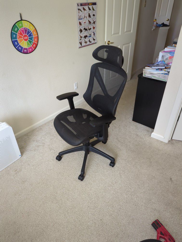 Office Chair With Arm Adjustment & Neck Support 