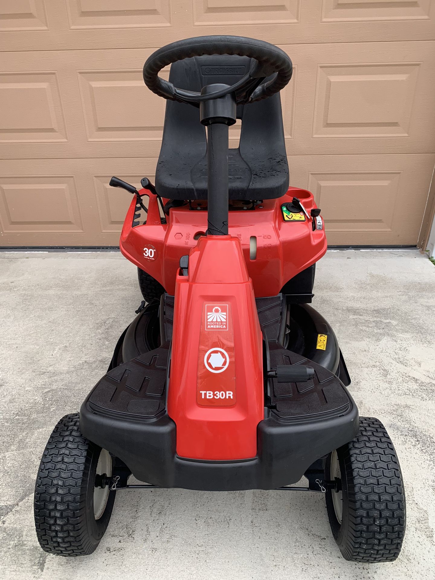 TB30 R TroyBilt Riding Lawn Mower for Sale in Ocala, FL OfferUp