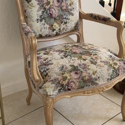 Antique Vintage Accent Chair
