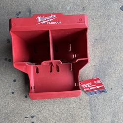 Milwaukee PACKOUT Tool Station