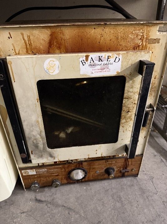 Fisher Vacuum Oven