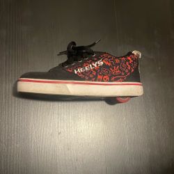 Black And Red Heely’s 