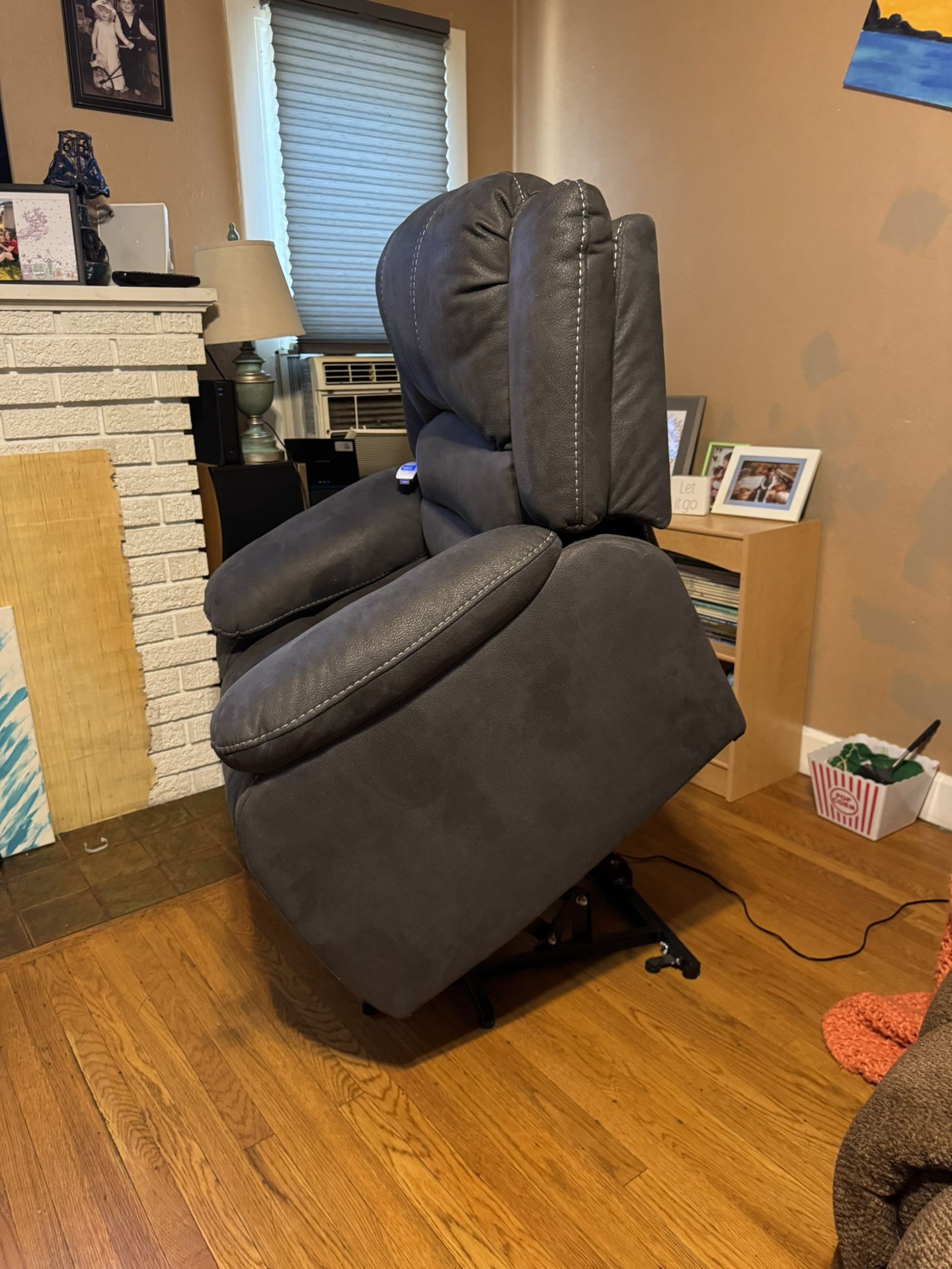 Power Lift Chair