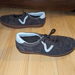 Men's size 10 shoes bundle