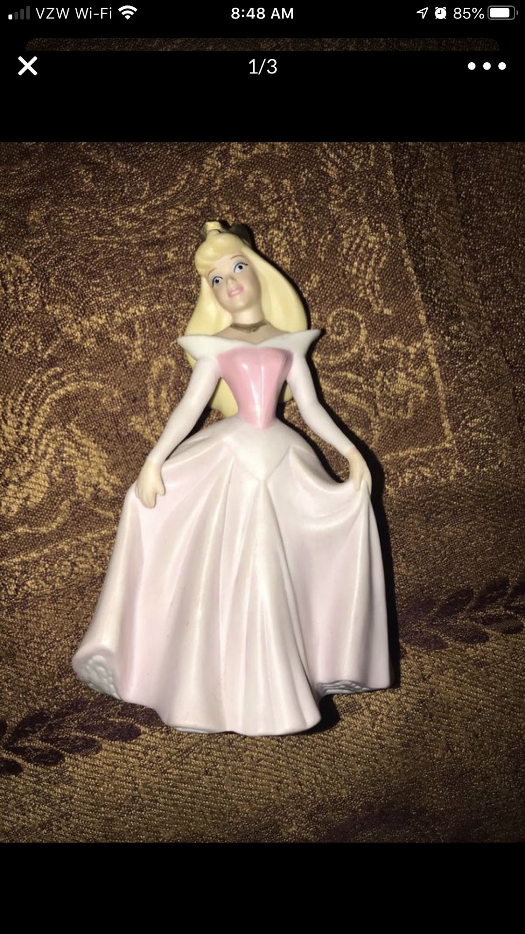 Disney’s sleeping Beauty ceramic statue collectible figurine