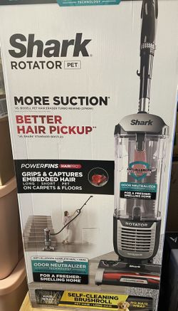 Shark Rotator Pet Upright Vacuum with PowerFins HairPro and Odor Neutralizer Technology (ZU102)