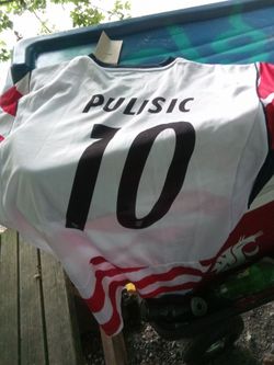 Pulisic Official Jersey....