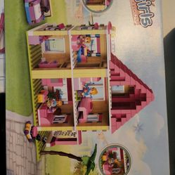 Lego Doll House 