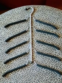 12. Hangers with 6 tires