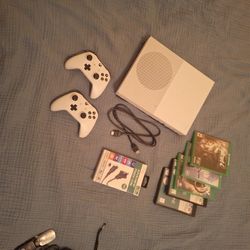 Xbox One S (1TB)