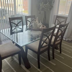7 Piece Dining Room Table Set & Server 