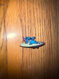 Stitch Surfing Pin
