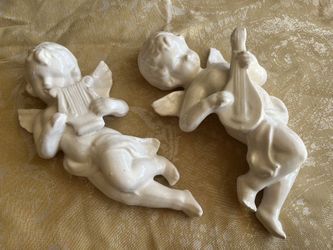 *** Beautiful Ceramic Angel Set Of Figurines Playing Violin/Harp***