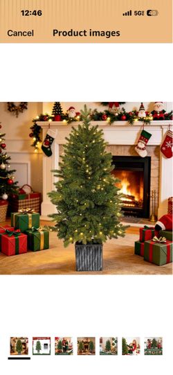 Pre-Lit Artificial Christmas Tree with Pot