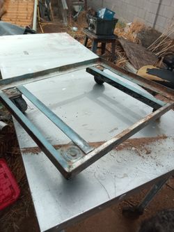 Heavy Duty Metal Rolling Cart on Casters