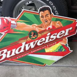 Classic Wall Decor 