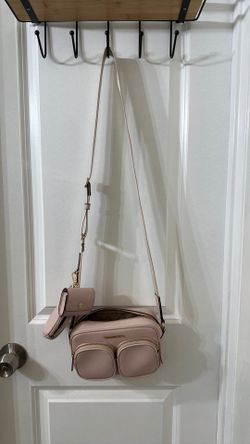 Michael Kors Small Shoulder/Crossbody Bag – Like New