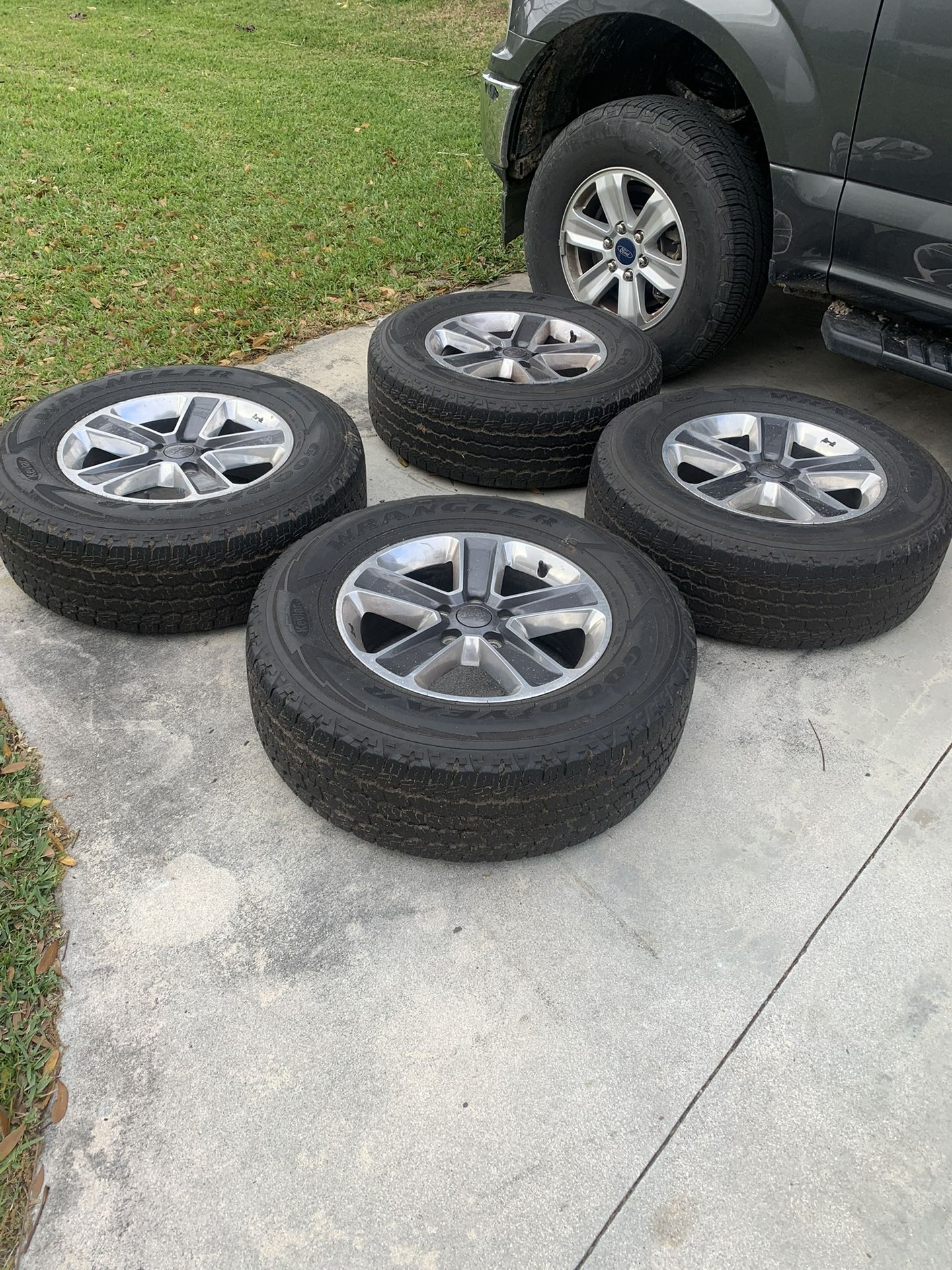 Jeep TJ Tires And Wheels